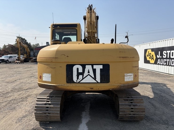 2004-caterpillar-312-image-5