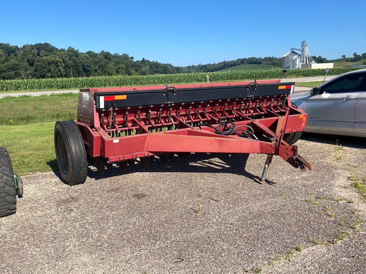 case-ih-5100-image-3