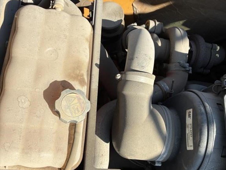 2008-caterpillar-430e-image-25