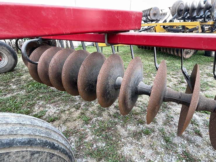 #2258-•-case-3800-disk-harrow-image-16