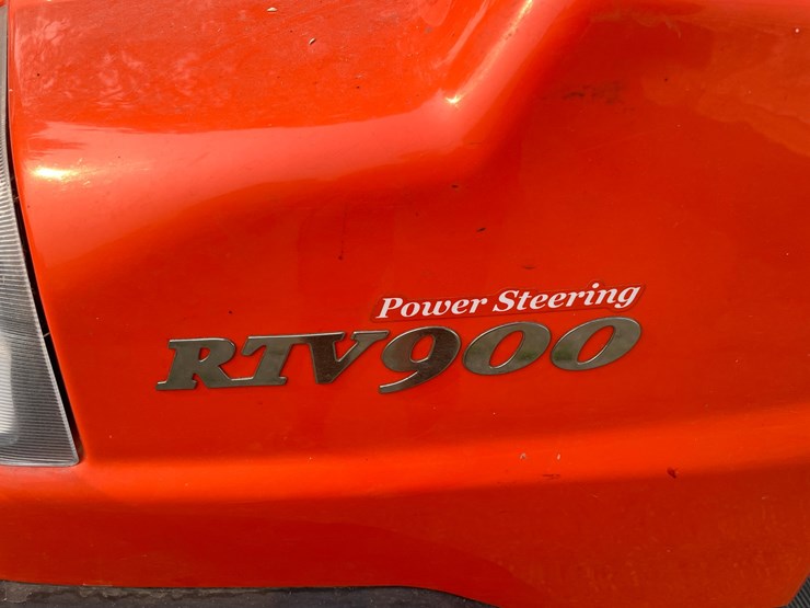 kubota-rtv900-image-15