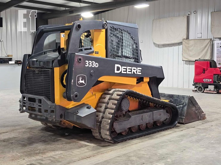 2012-deere-333d-image-3
