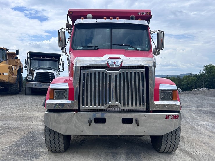 2016-western-star-4700-image-16