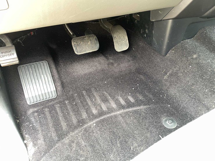 2016-ford-f150-xlt-image-53