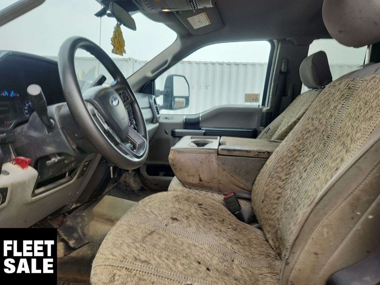 2020-ford-f550-image-12