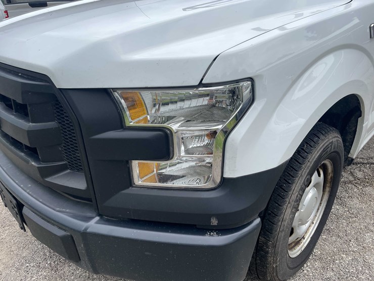 2016-ford-f150-image-10