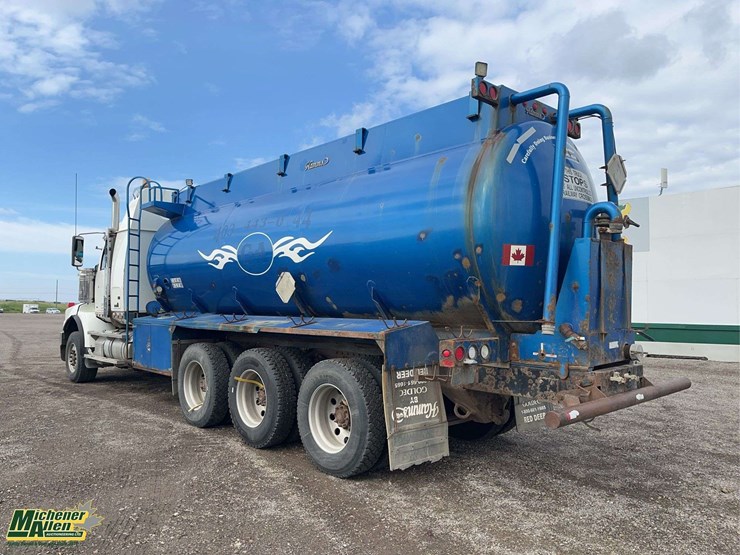 western-star-4900-image-3