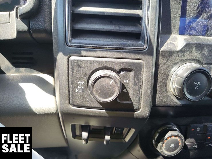 2020-ford-f350-image-22