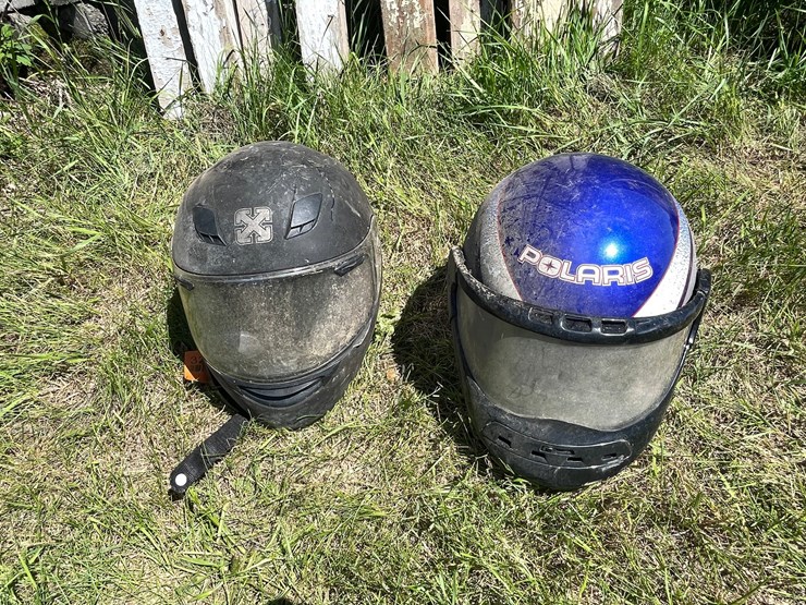 #3234-•-(2)-helmets-image-2