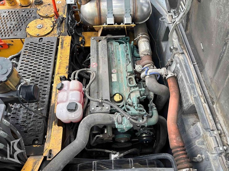 2020-volvo-ew160e-image-43