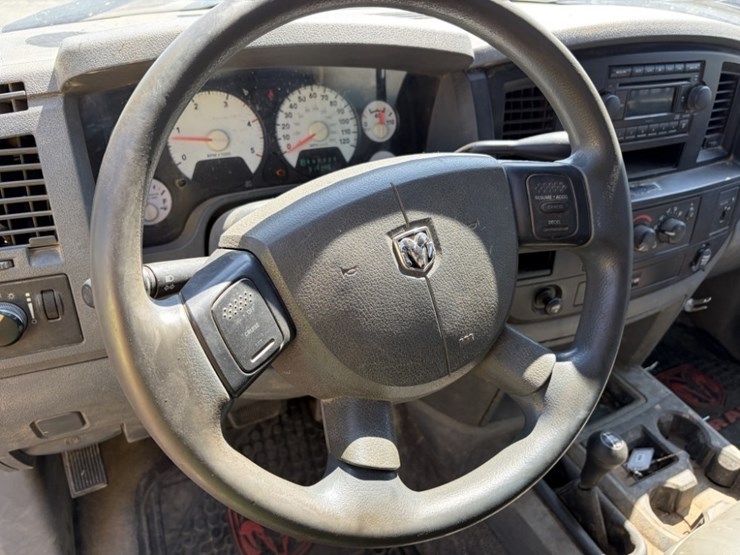 2008-dodge-ram-3500-image-28