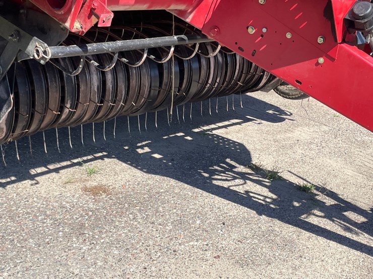 case-ih-rbx561-image-29