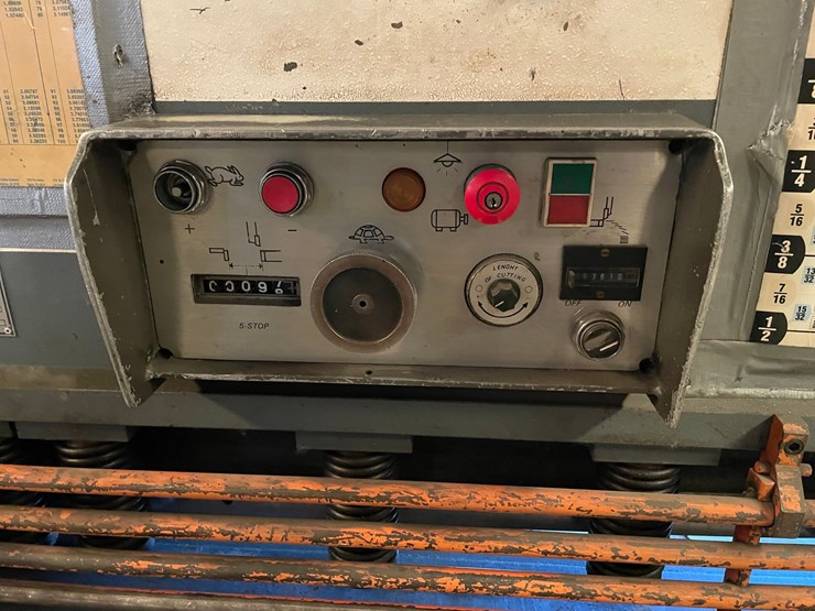 #1300-•-heller-10'-sheet-metal-shear-image-8
