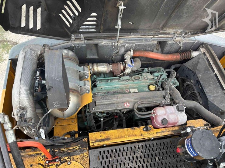 2020-volvo-ew160e-image-42