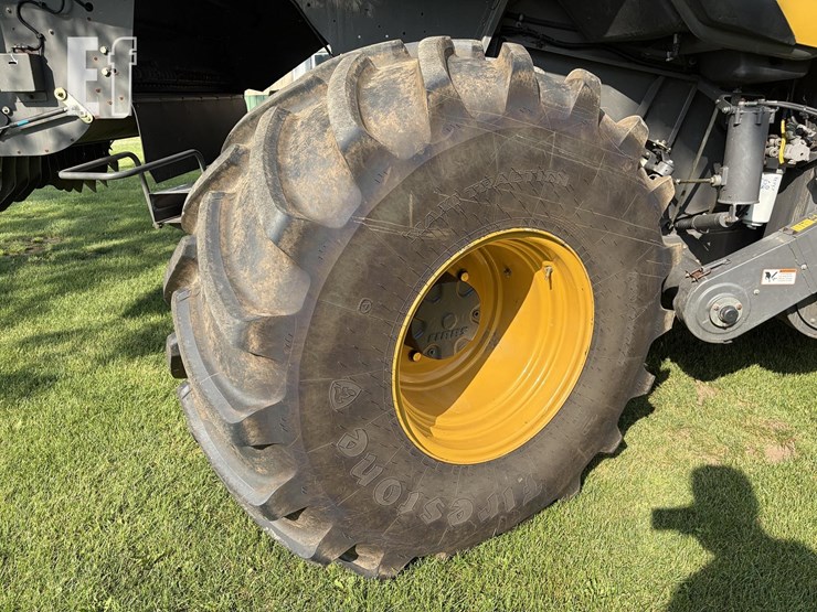 2013-claas-lexion-760-image-15
