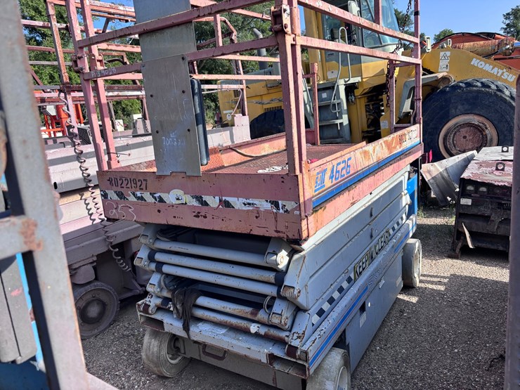 #39028-•-skyjack-sj4626-scissor-lift-|-for-parts/repairs-image-3