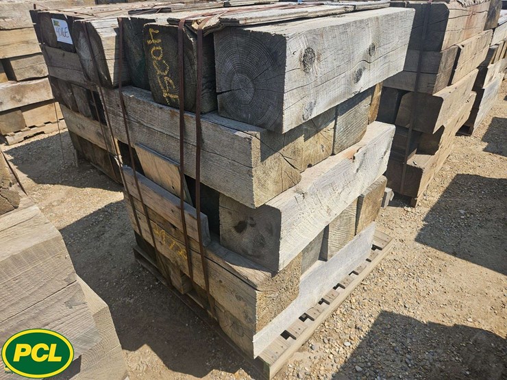 10in-x-10in-dunnage-and-assorted-pieces-image-3
