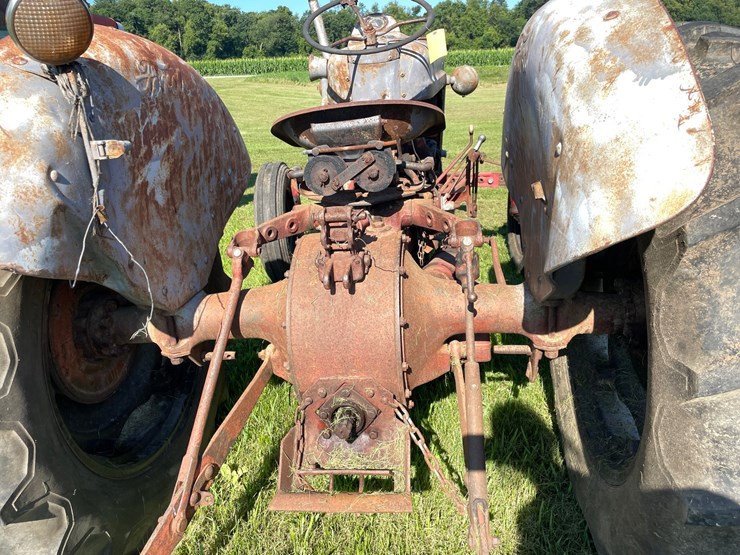 ford-850-image-8