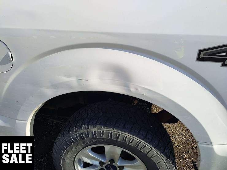 2017-ford-f150-image-36