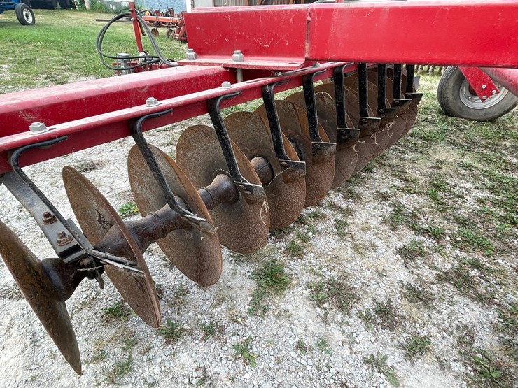#2258-•-case-3800-disk-harrow-image-15