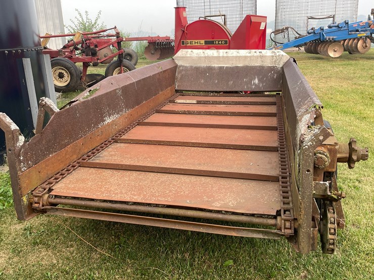 #2265-•-spreader-wagon-image-6