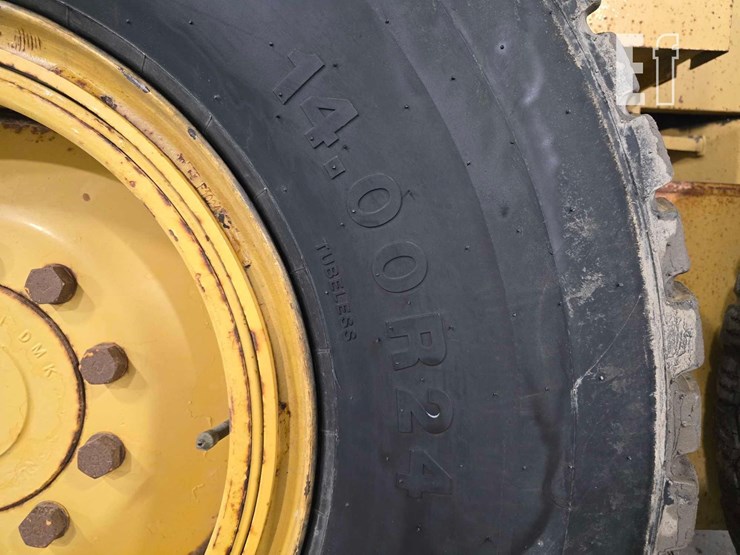 1998-caterpillar-163h-image-30