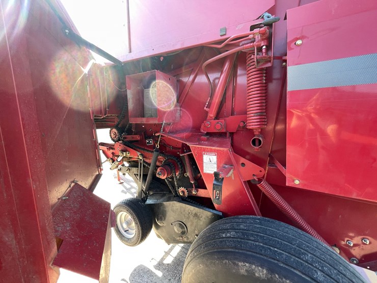 case-ih-rbx561-image-22