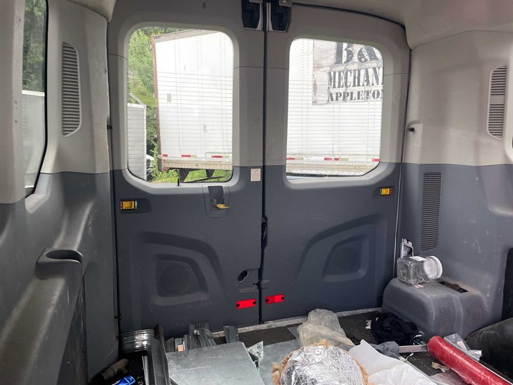 2018-ford-transit-image-64