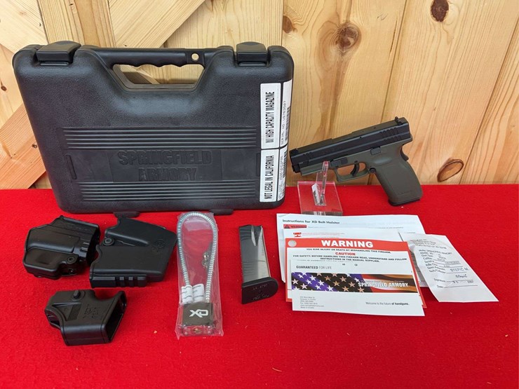 springfield-armory-model-xd-.45-acp-semiauto-pistol-image-1