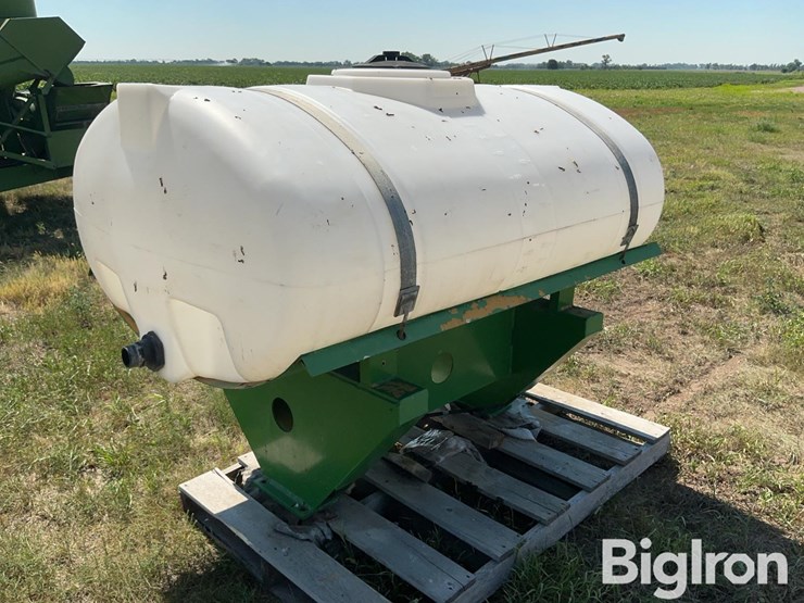 300-gal-poly-tank-image-5