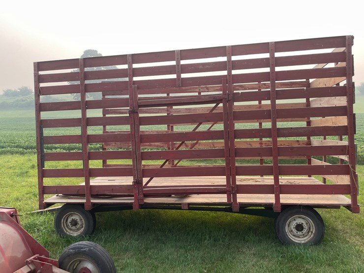#2268-•-16'-hay-wagon-image-7
