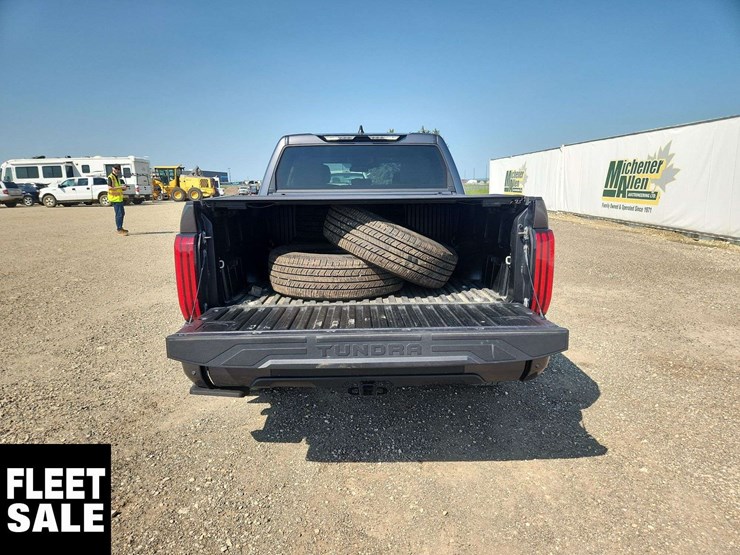 toyota-tundra-image-15