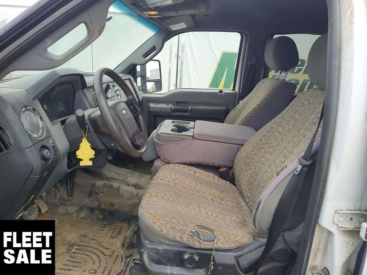 2013-ford-f350-image-23