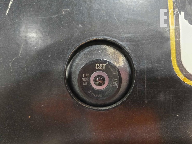 2022-caterpillar-259d3-image-24