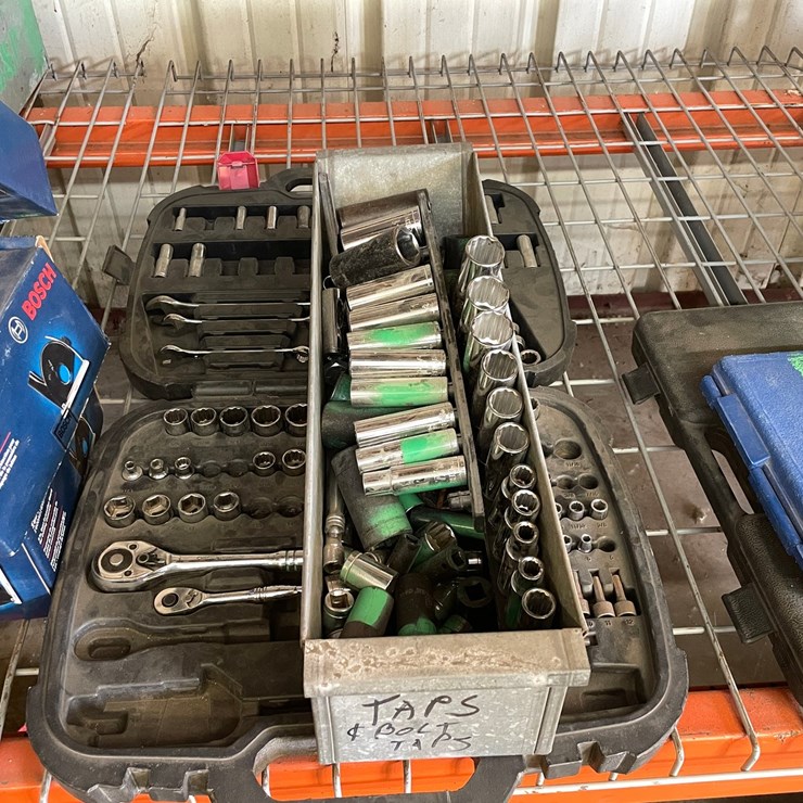 #4038 • (2) Socket Sets