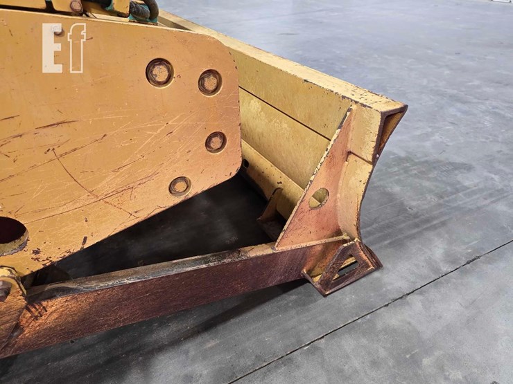 2004-caterpillar-cp-563e-image-18
