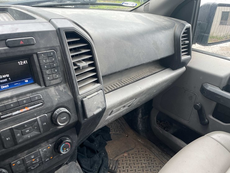 2017-ford-f150-xl-image-50