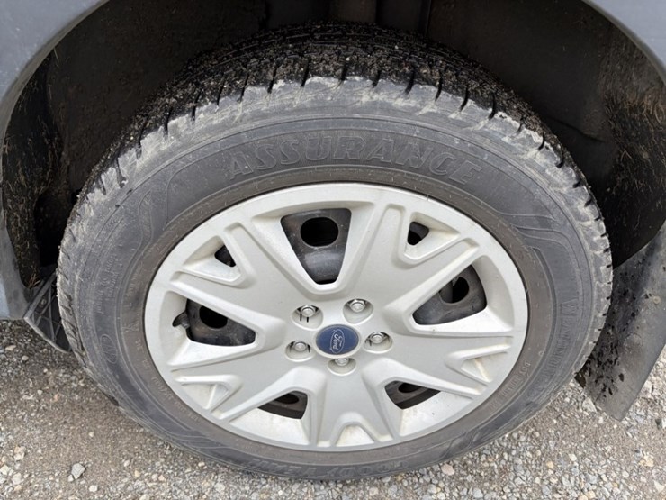 2016-ford-escape-image-17