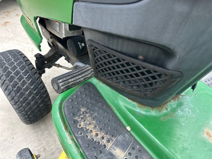 john-deere-la140-image-15