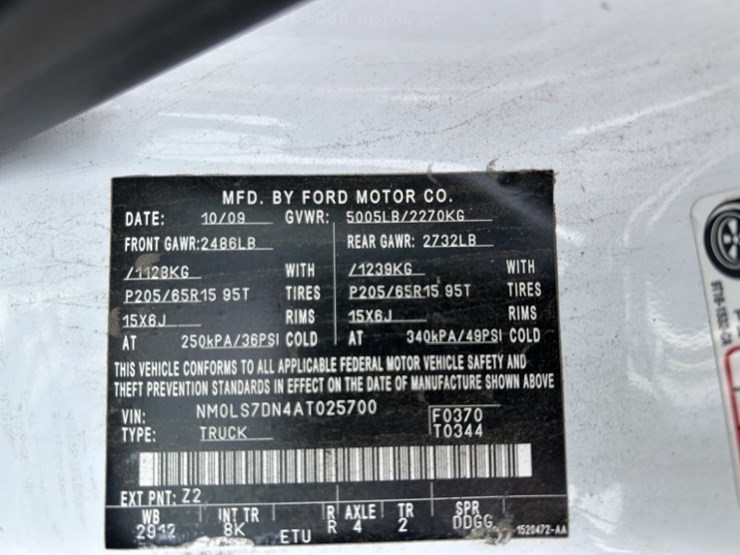 2010-ford-transit-connect-image-15