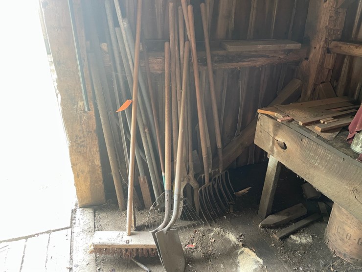 #2316-•-handled-tools-image-1