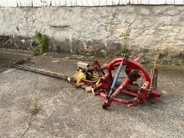 new-holland-451-image-1