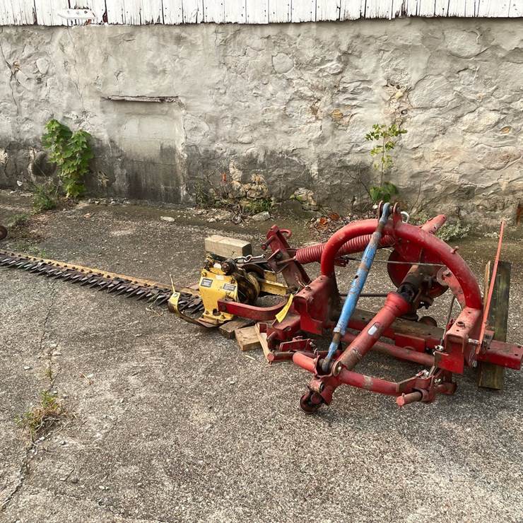 NEW HOLLAND 451