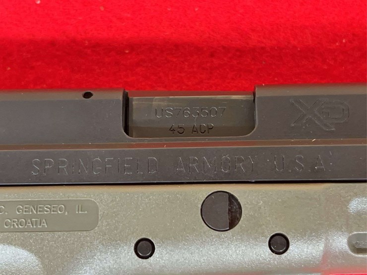 springfield-armory-model-xd-.45-acp-semiauto-pistol-image-15