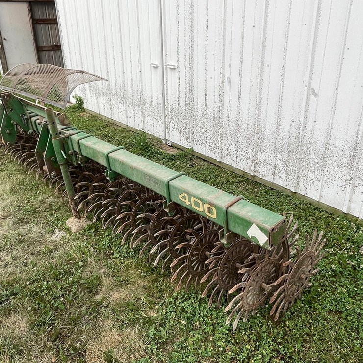 JOHN DEERE 400
