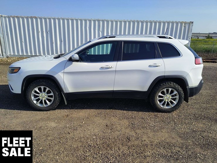 2019-jeep-cherokee-image-6