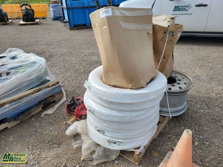 pallet-of-2-rims,6-bundle-of-uponor-aquapexwhite-,lifebreath-hrv-air-exchange-(heater)-,jack,bolt-cu-image-3