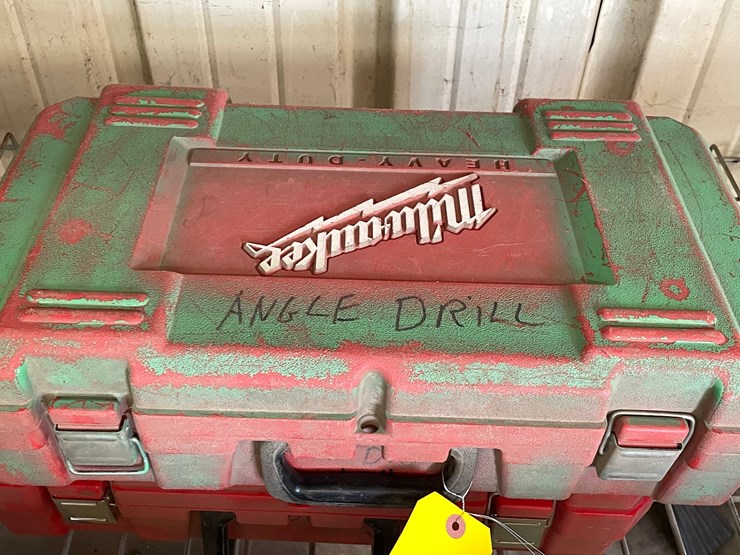 #4032-•-(2)-milwaukee-right-angle-drills-image-2