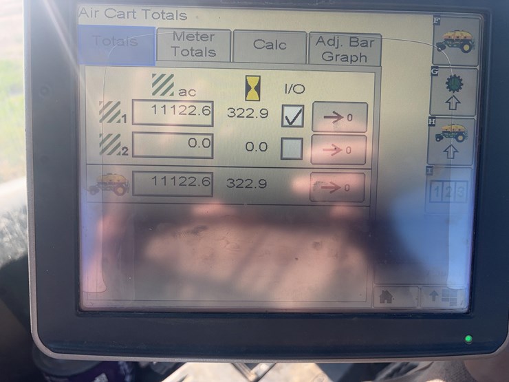 2013-john-deere-1830-image-46