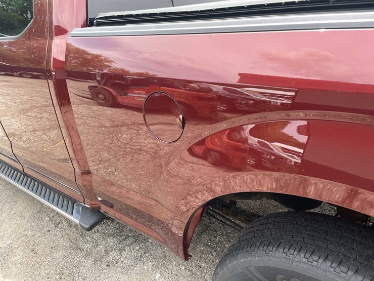 2016-ford-f150-xlt-image-40